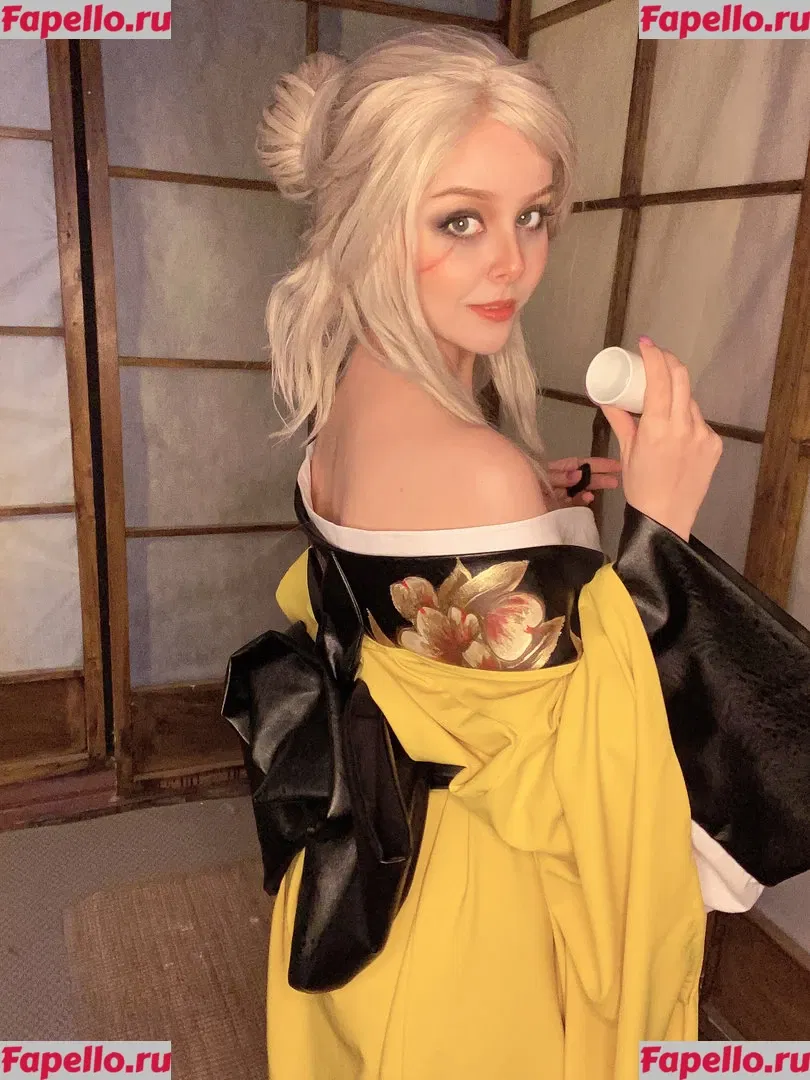 Helly Valentine Onlyfans Photo Gallery 