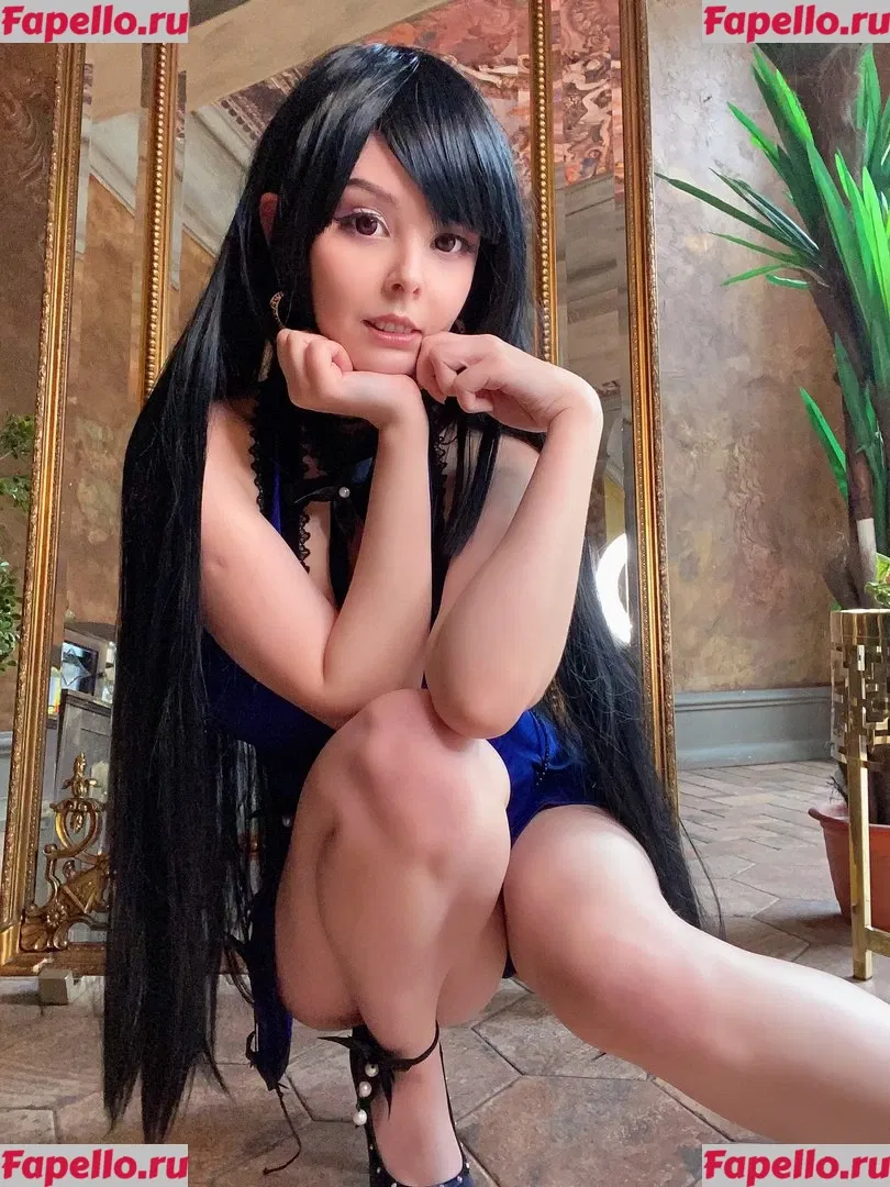 Helly Valentine Onlyfans Photo Gallery 