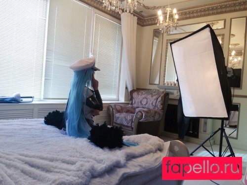 Helly Valentine Onlyfans Photo Gallery 