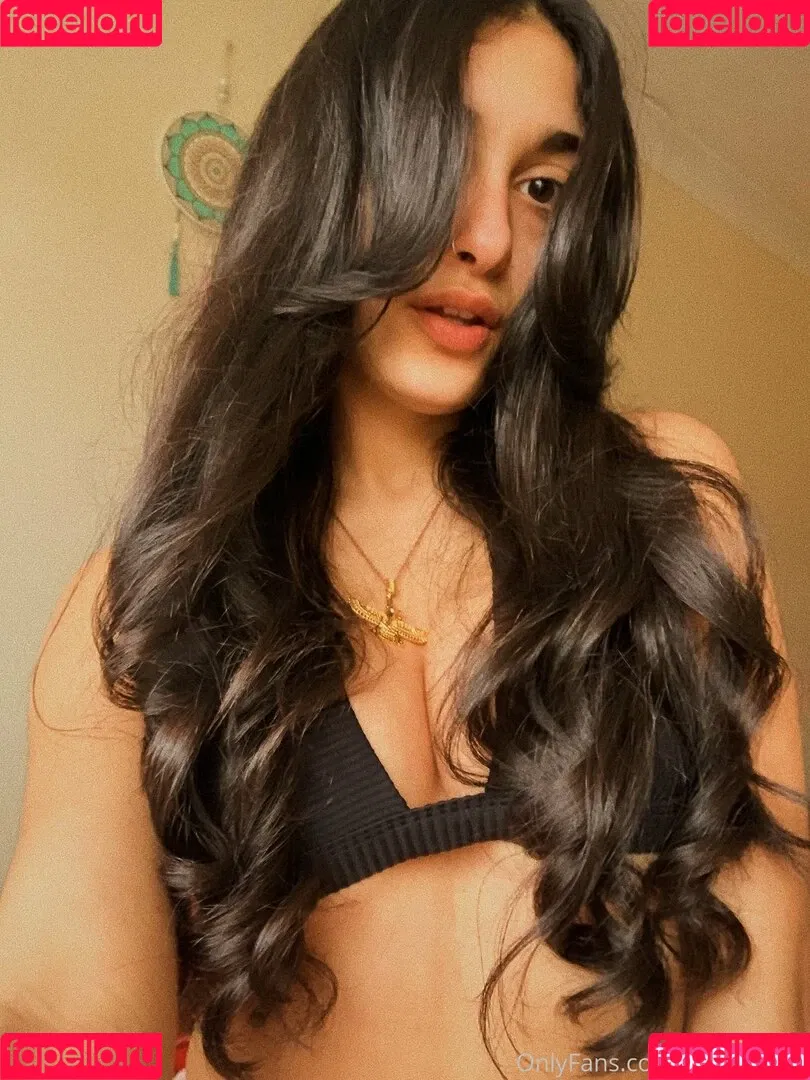 Ariakhan00 Onlyfans Photo Gallery 