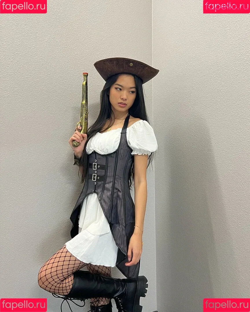 Nemsko Onlyfans Photo Gallery 