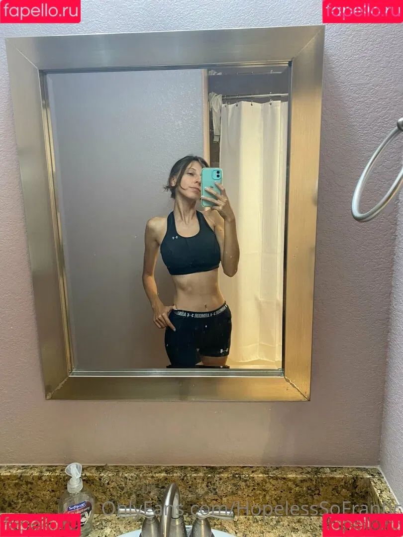hopelesssofrantic Onlyfans Photo Gallery 