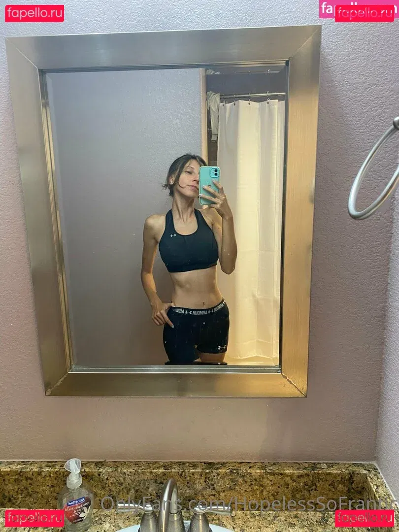 hopelesssofrantic Onlyfans Photo Gallery 