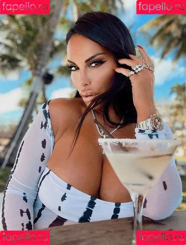 Silvia Iacucci Onlyfans Photo Gallery 