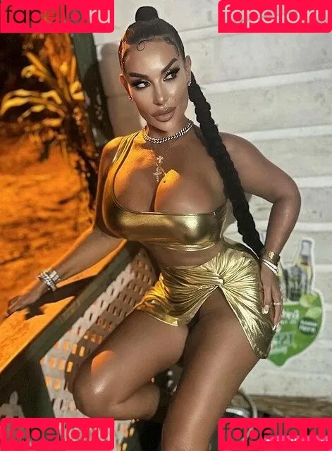 Silvia Iacucci Onlyfans Photo Gallery 