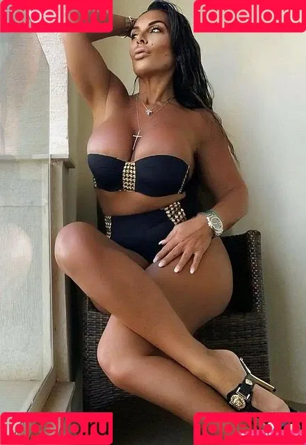 Silvia Iacucci Onlyfans Photo Gallery 