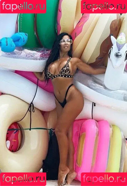 Silvia Iacucci Onlyfans Photo Gallery 