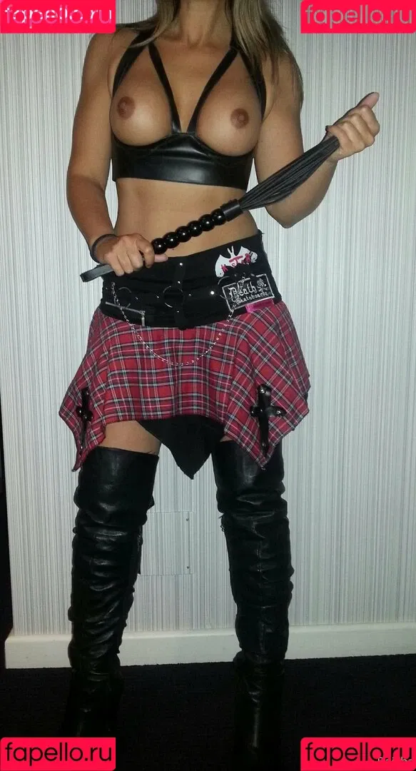 raisha Onlyfans Photo Gallery 