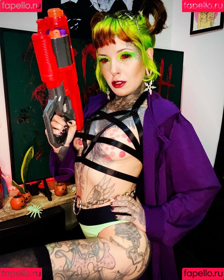 Mari Zombie Onlyfans Photo Gallery 