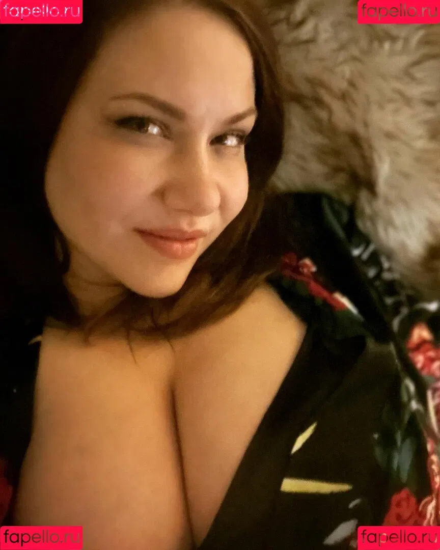 Mal Malloy Onlyfans Photo Gallery 