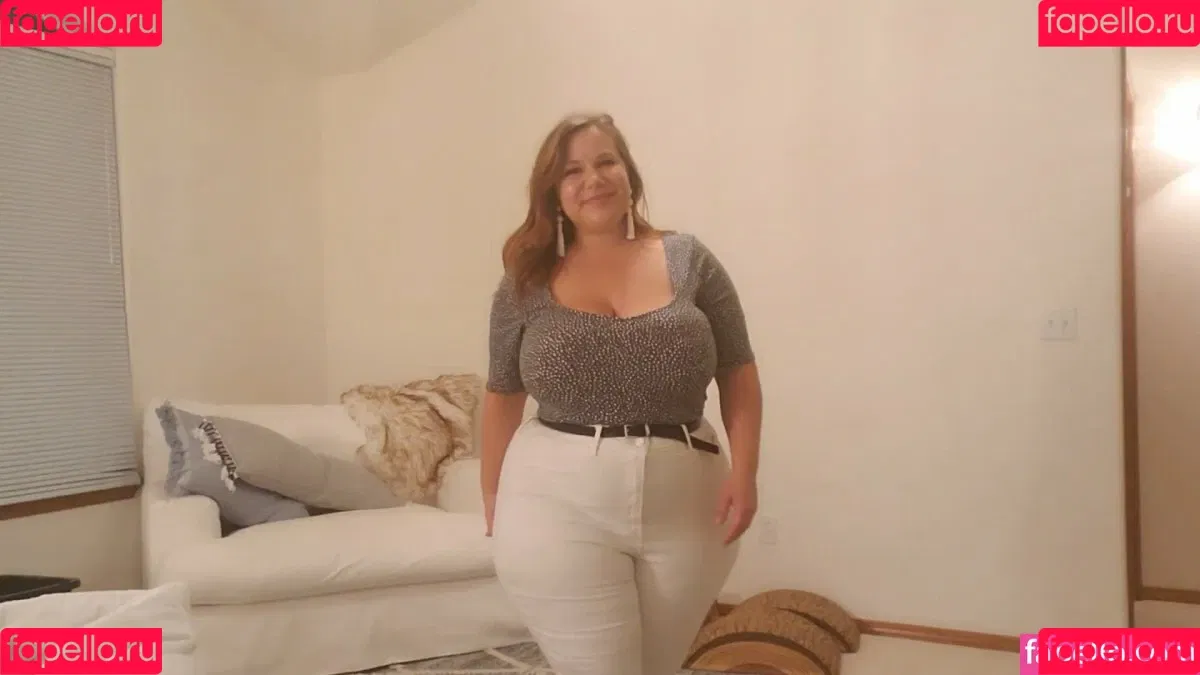 Mal Malloy Onlyfans Photo Gallery 