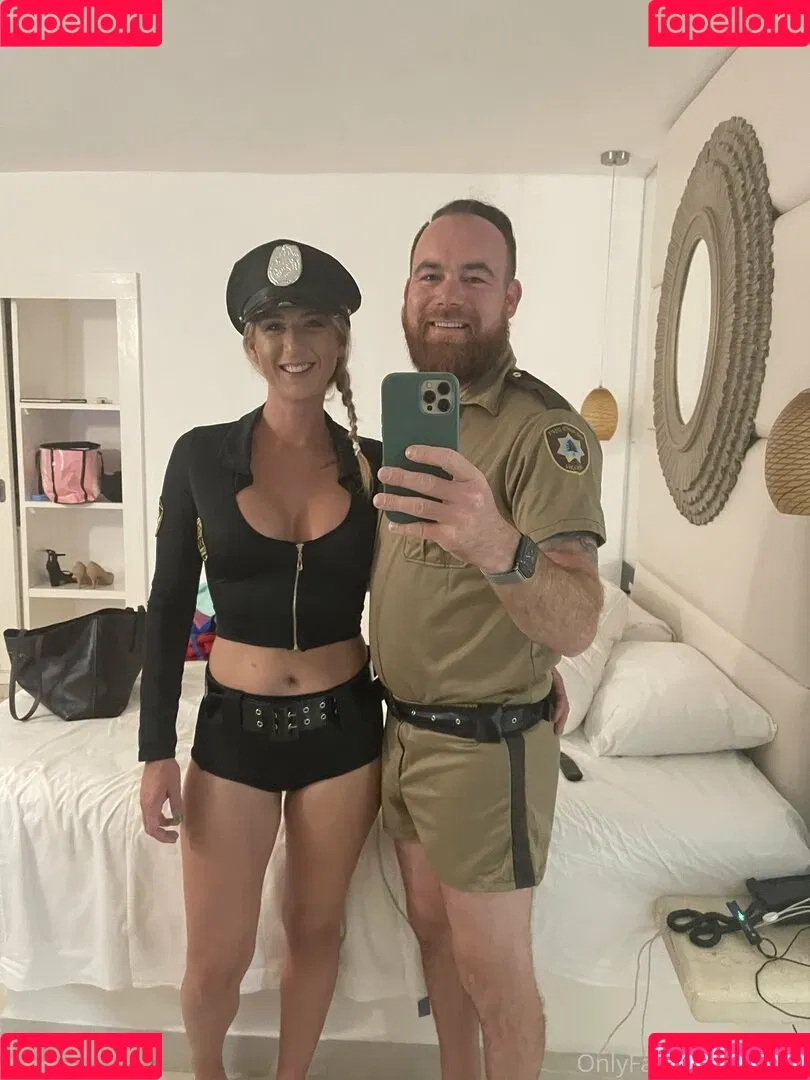 geoliz Onlyfans Photo Gallery 
