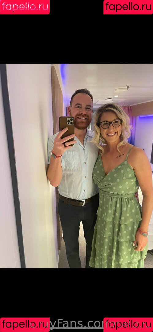 geoliz Onlyfans Photo Gallery 