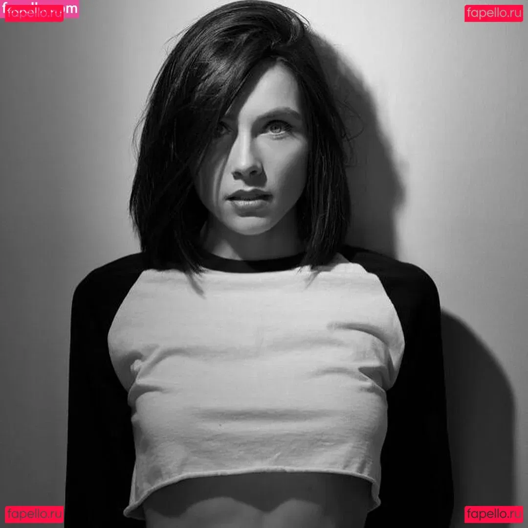 Emma Louise Onlyfans Photo Gallery 