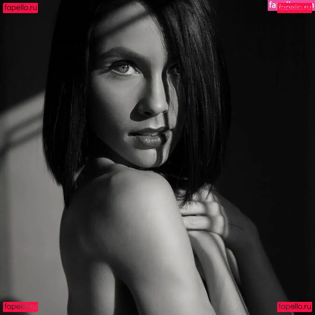 Emma Louise Onlyfans Photo Gallery 