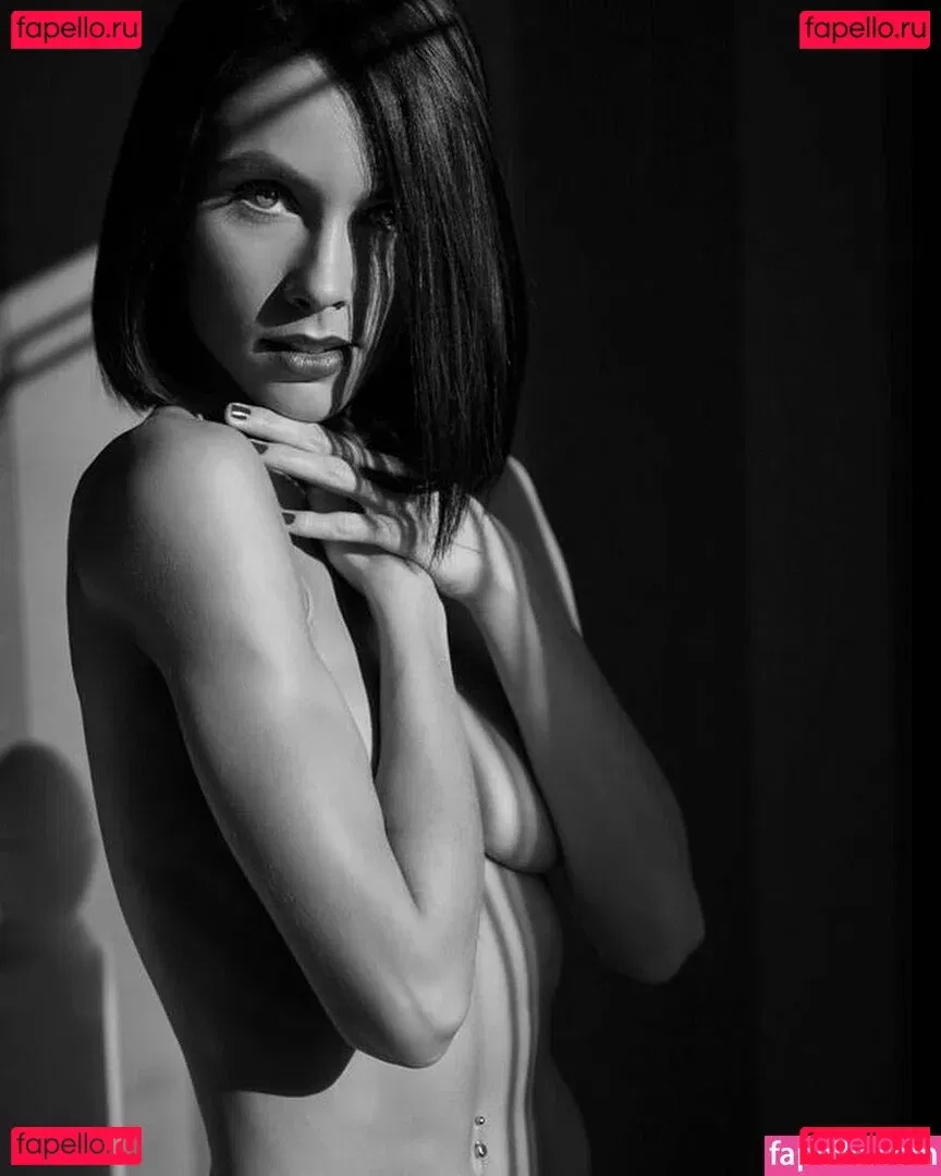 Emma Louise Onlyfans Photo Gallery 