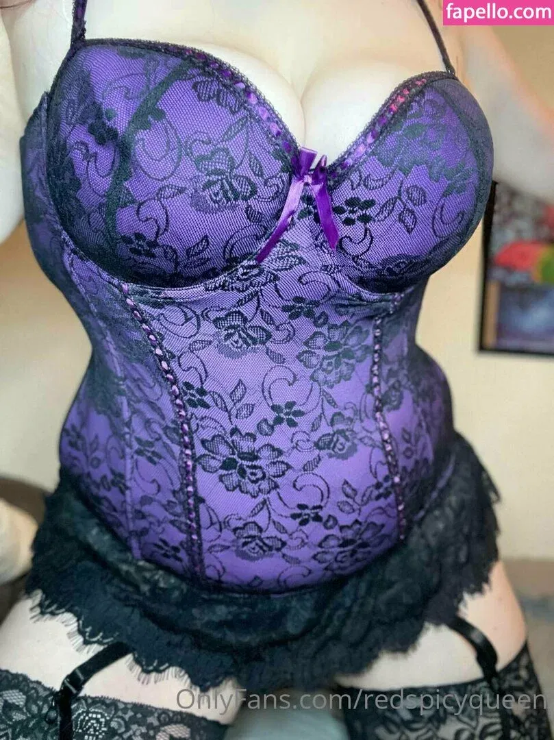 redspicyqueen Onlyfans Photo Gallery 