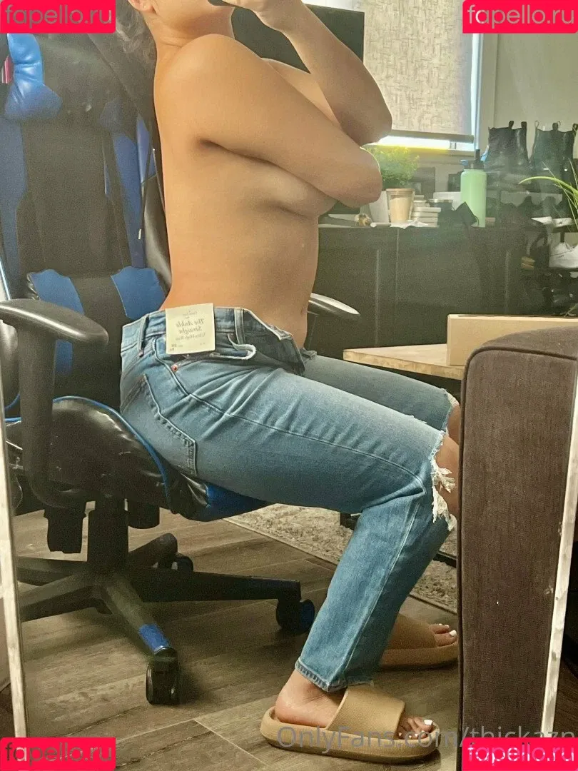 ThickAzn Onlyfans Photo Gallery 