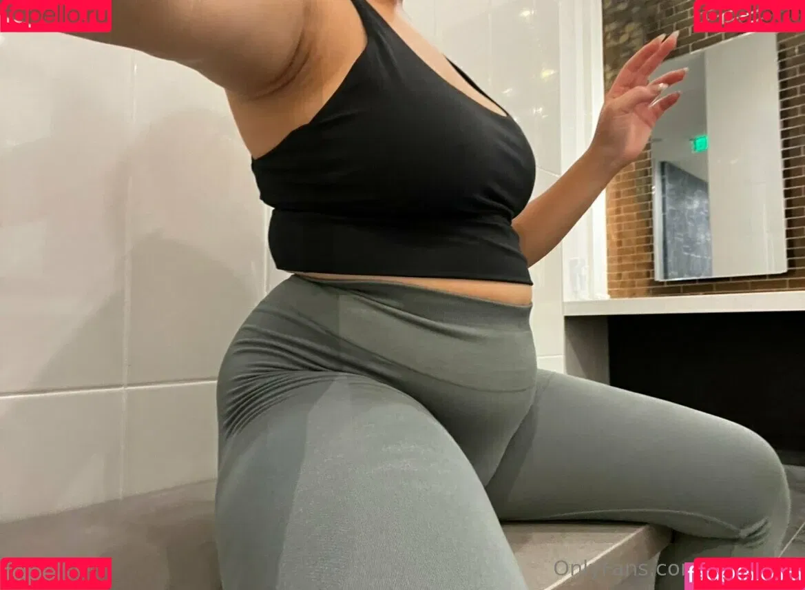 ThickAzn Onlyfans Photo Gallery 