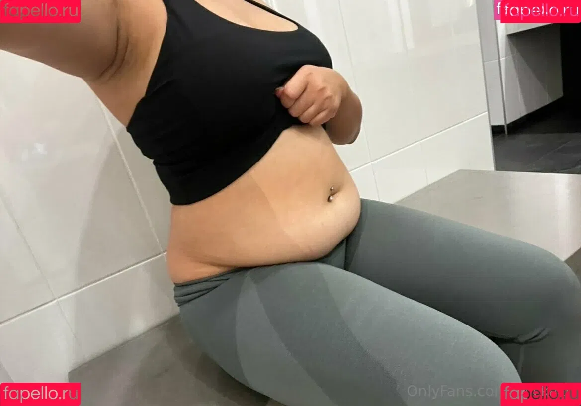 ThickAzn Onlyfans Photo Gallery 