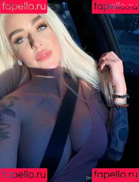 ashleywolfx Onlyfans Photo Gallery 