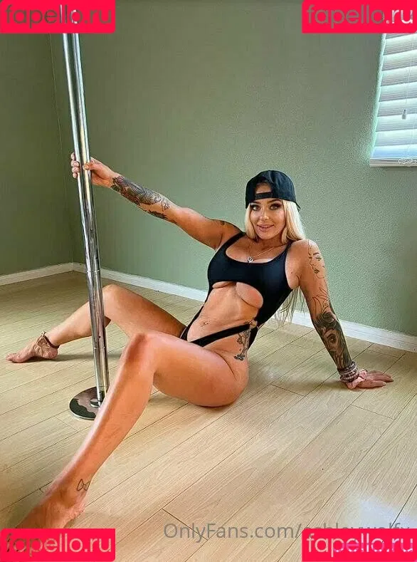 ashleywolfx Onlyfans Photo Gallery 