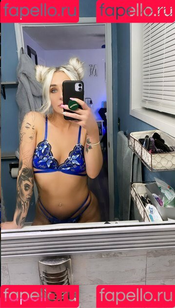 ashleywolfx Onlyfans Photo Gallery 