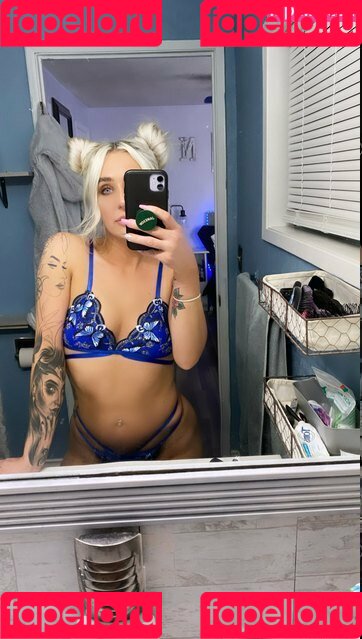 ashleywolfx Onlyfans Photo Gallery 