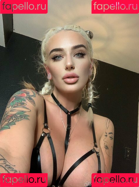 ashleywolfx Onlyfans Photo Gallery 