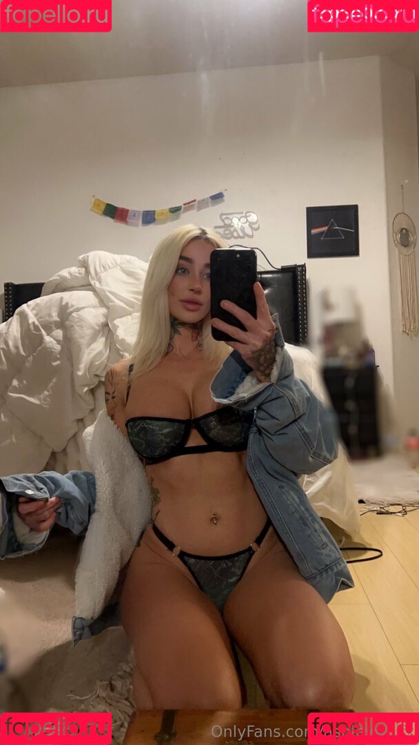 ashleywolfx Onlyfans Photo Gallery 