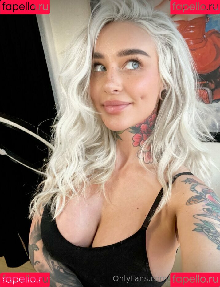 ashleywolfx Onlyfans Photo Gallery 