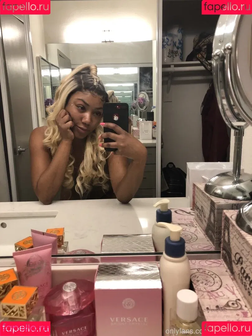 iluvchanell_ Onlyfans Photo Gallery 