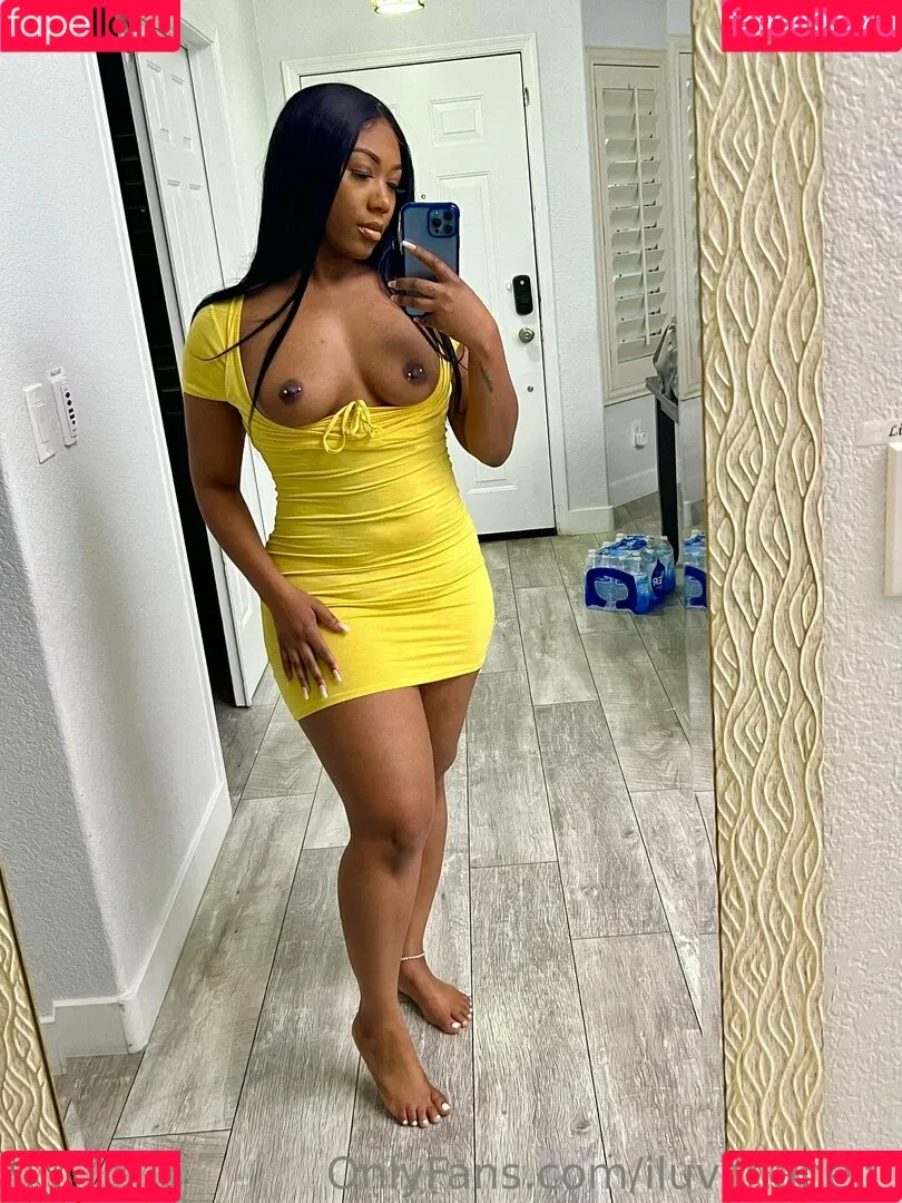iluvchanell_ Onlyfans Photo Gallery 