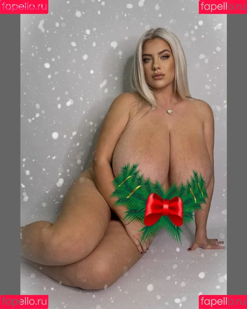 NinaPhoenix Onlyfans Photo Gallery 