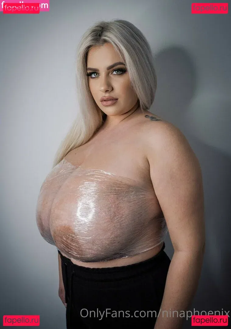 NinaPhoenix Onlyfans Photo Gallery 