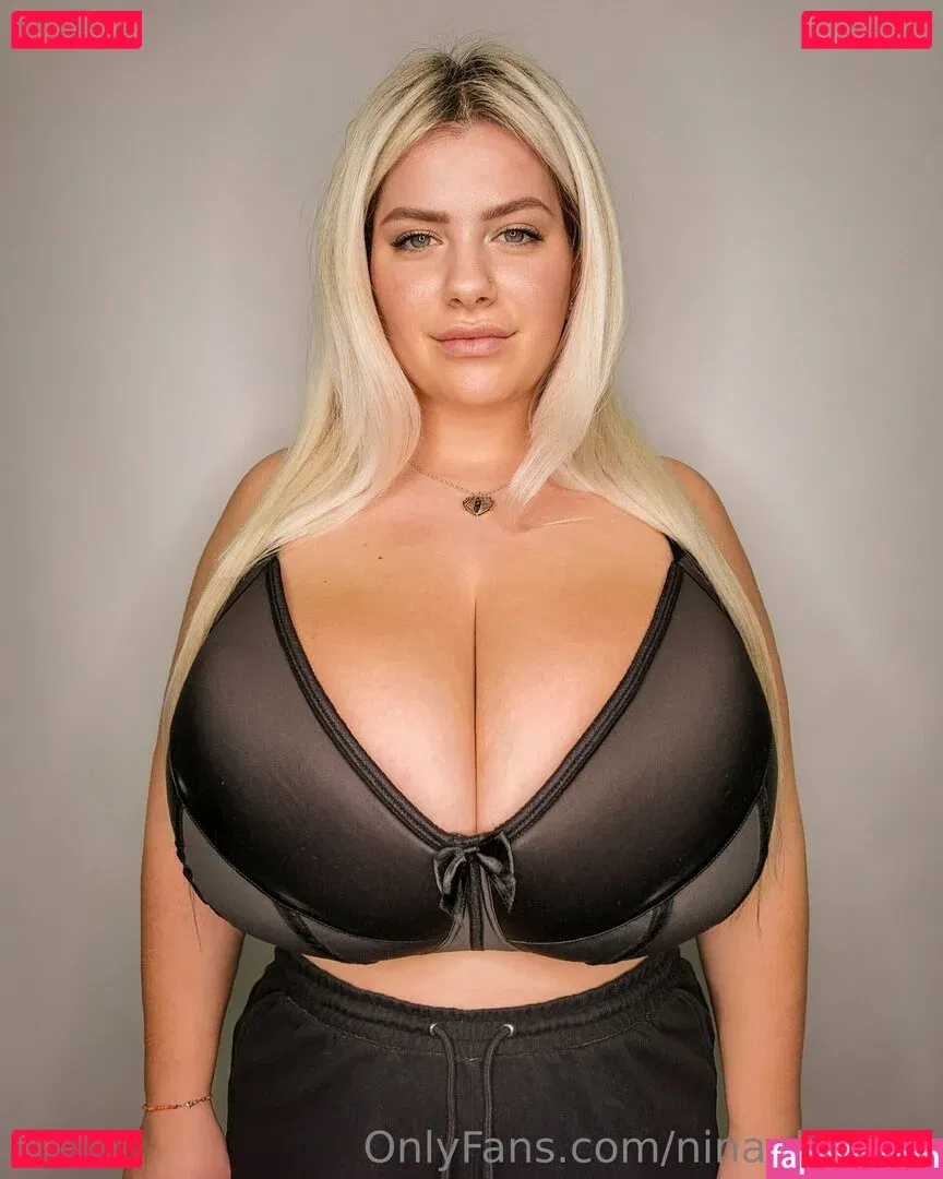 NinaPhoenix Onlyfans Photo Gallery 