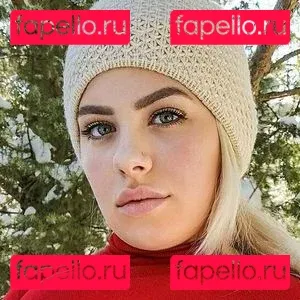 NinaPhoenix Onlyfans Photo Gallery 