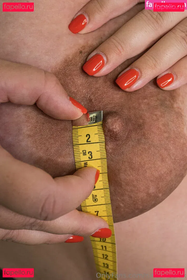 NinaPhoenix Onlyfans Photo Gallery 