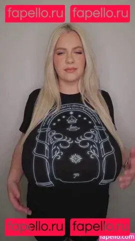 NinaPhoenix Onlyfans Photo Gallery 