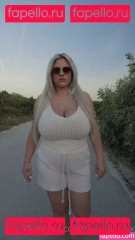 NinaPhoenix Onlyfans Photo Gallery 