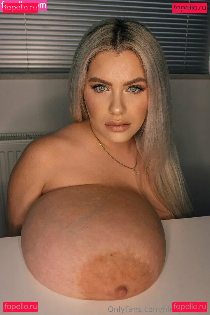 NinaPhoenix Onlyfans Photo Gallery 