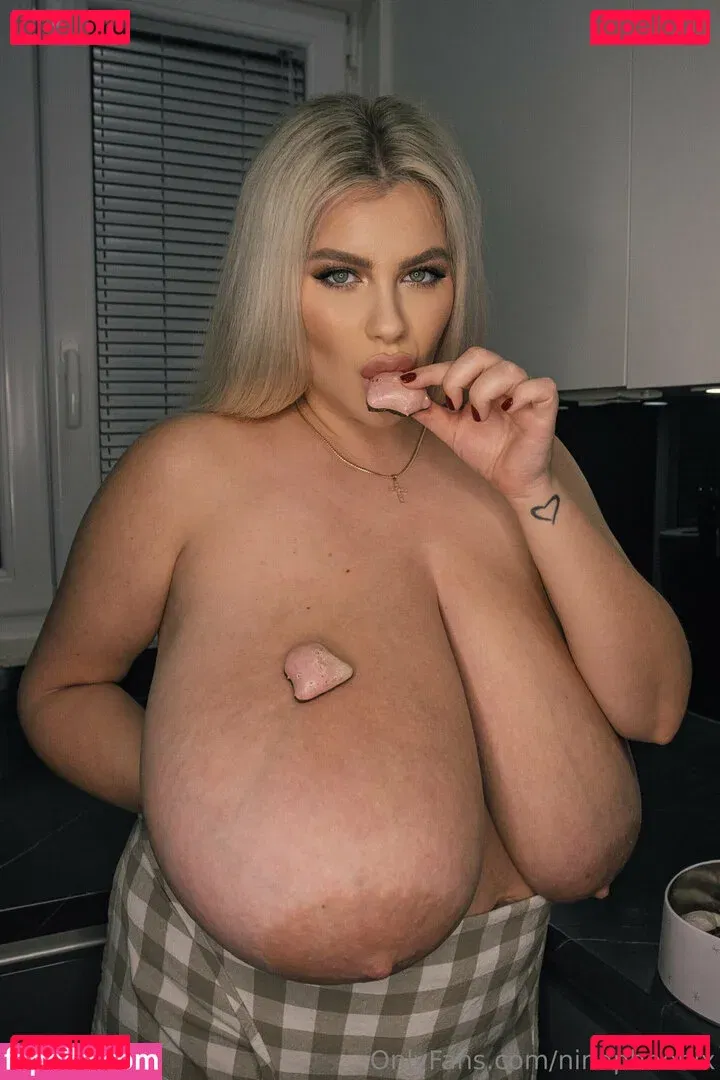 NinaPhoenix Onlyfans Photo Gallery 