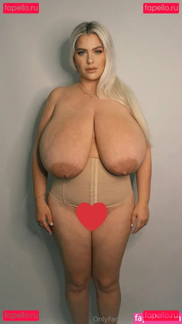 NinaPhoenix Onlyfans Photo Gallery 