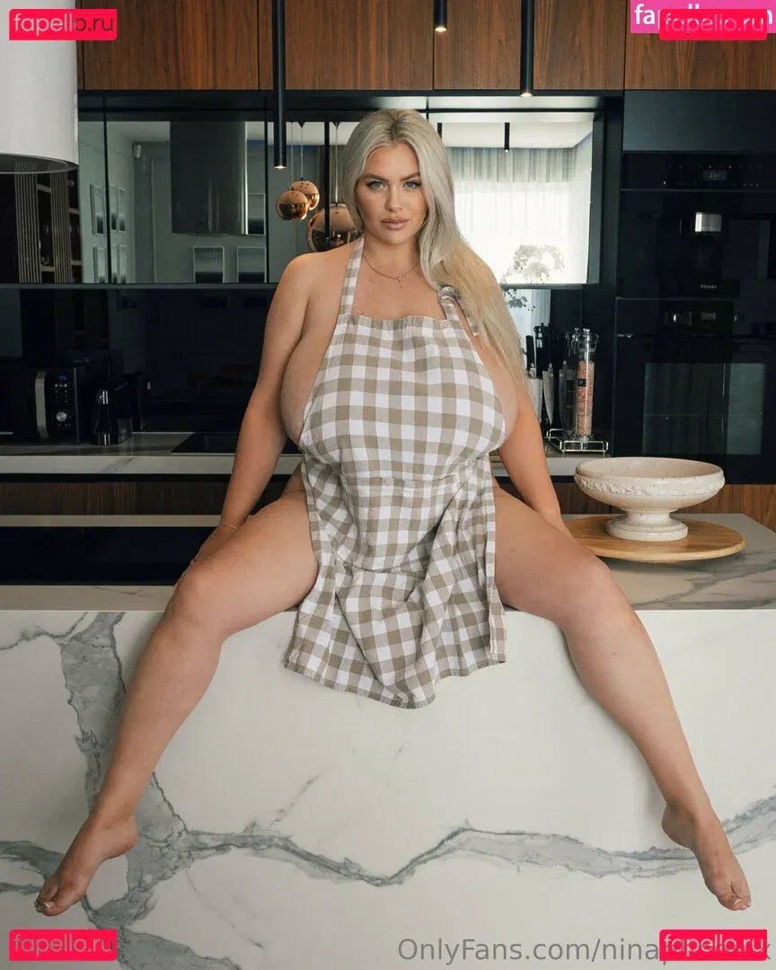 NinaPhoenix Onlyfans Photo Gallery 