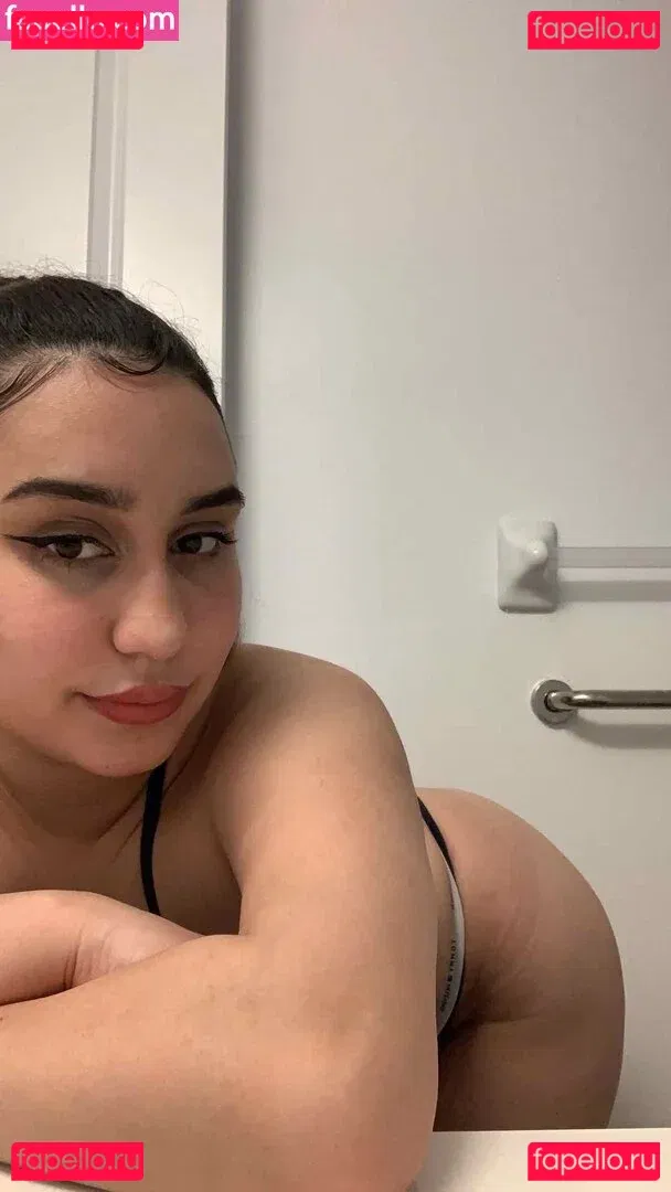 Vinaskyy Onlyfans Photo Gallery 