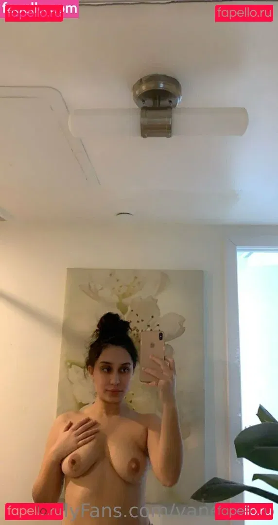 Vinaskyy Onlyfans Photo Gallery 