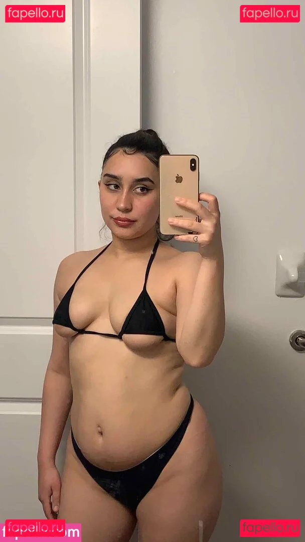 Vinaskyy Onlyfans Photo Gallery 