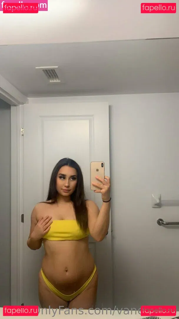 Vinaskyy Onlyfans Photo Gallery 