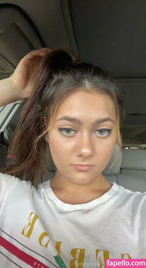 haleighsummers18 Onlyfans Photo Gallery 