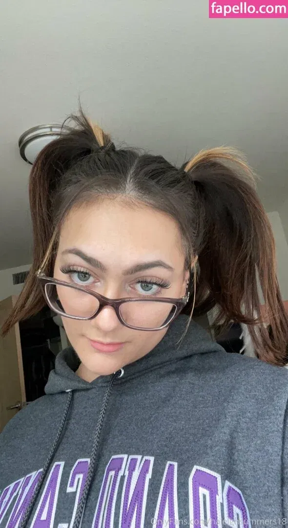 haleighsummers18 Onlyfans Photo Gallery 
